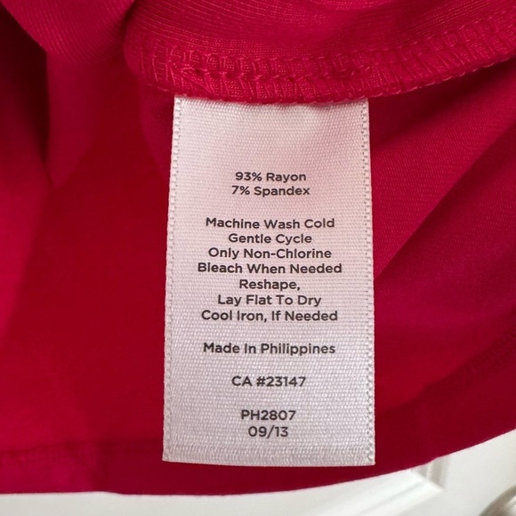 NWT Talbots Red V-Neck Long Sleeve Stretch Knit Holiday Top Classic Fit Large - Picture 5 of 7